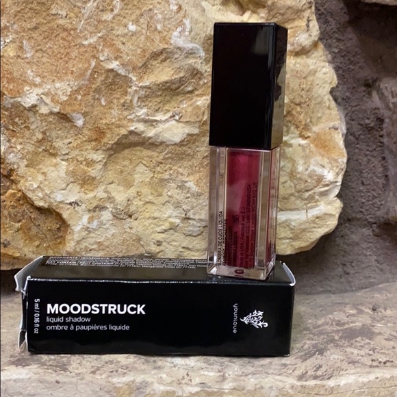 Younique Other - Younique liquid eyeshadow